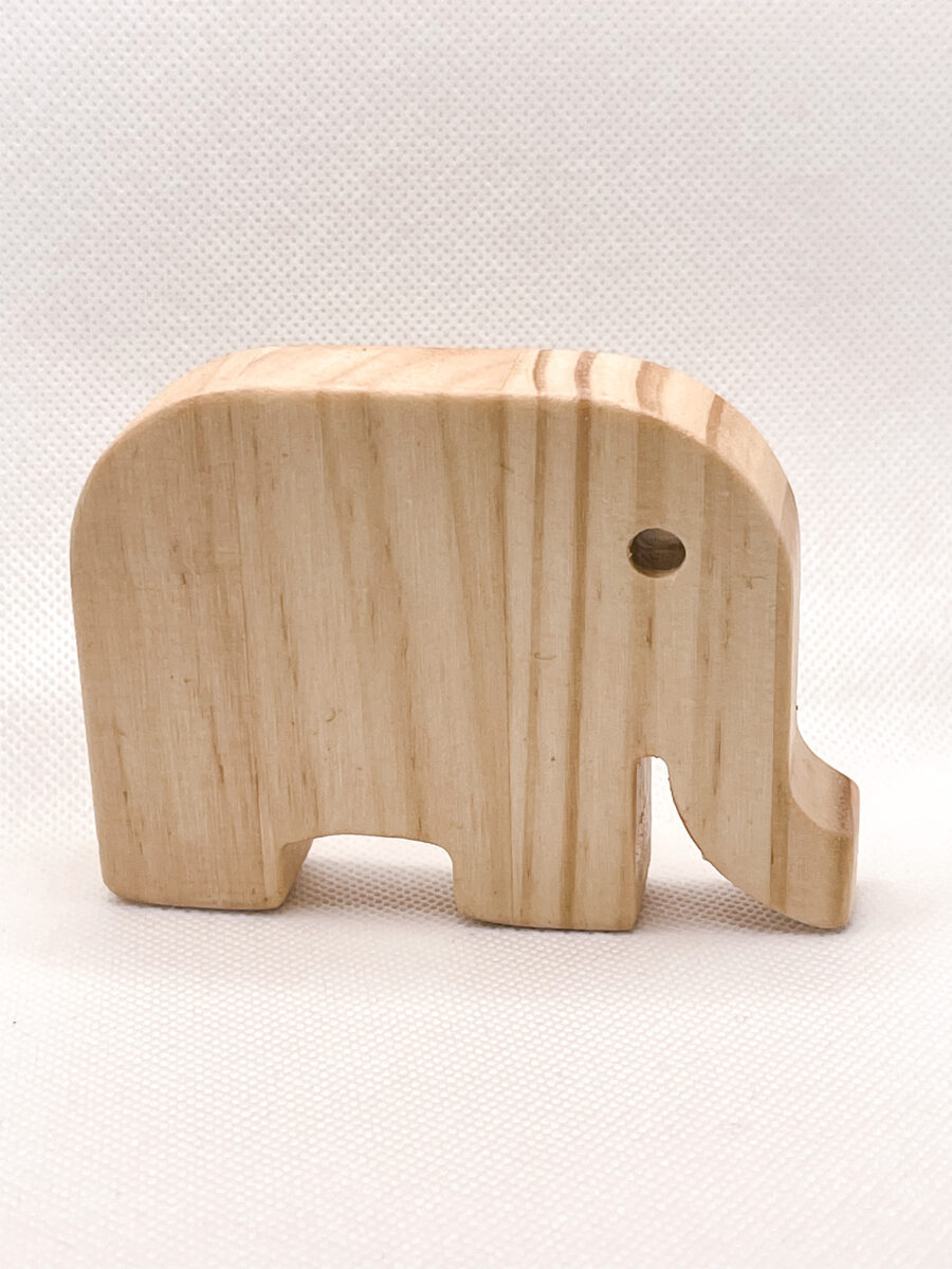 Elefante_madera_izquierda